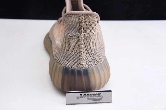 YEEZY FZ5240 V2 